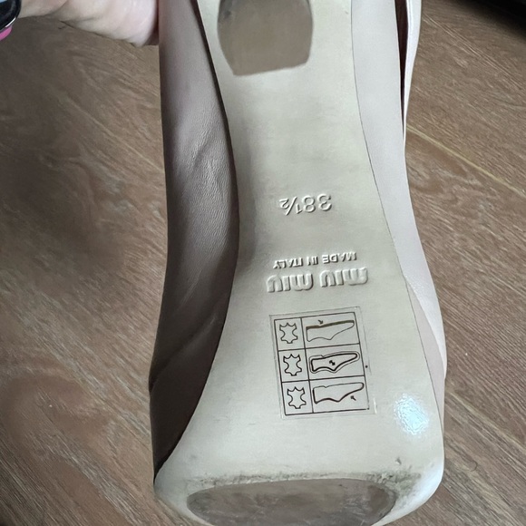 Miu Miu nude pumps - Picture 2 of 6